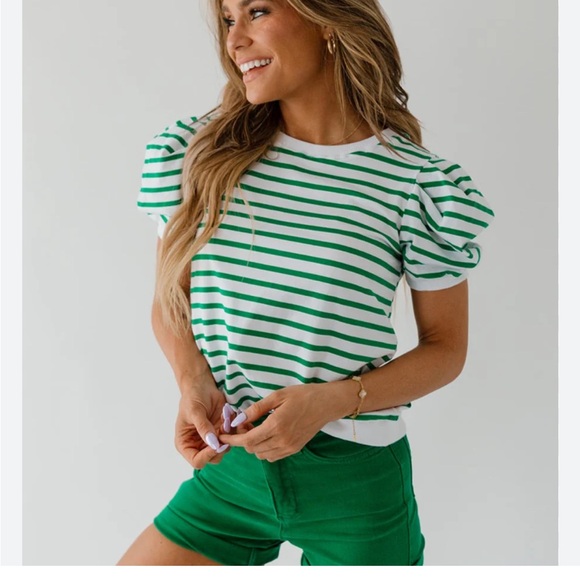 Green Envelope Tops - Green Envelope Women’s green and white striped puff sleeve top size XS